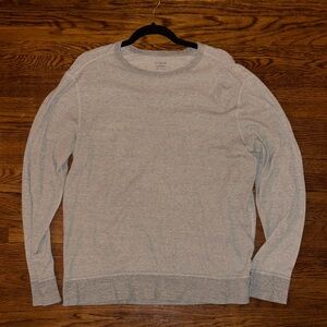 J. Crew Men's Light Gray Crewneck Long Sleeve